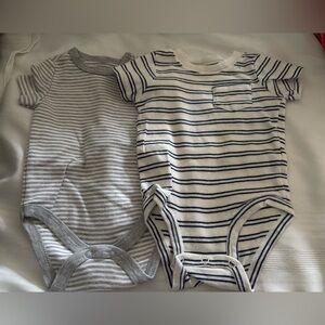 Striped Short-Sleeve  Baby One-Piece (Gray & White, Navy & White) size 3mths